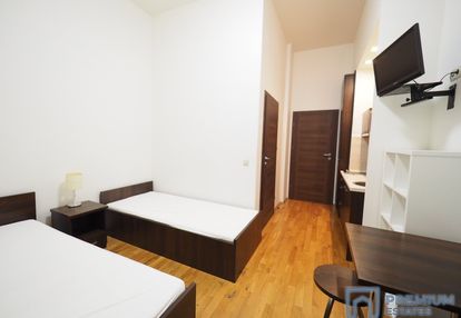 Kawalerka całość 2600 pln | ul. dietla