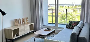 Apartament z miejscem w hali - widok na Wisłę.