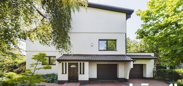 Wolnostojący z dużym ogrodem przy bagrach