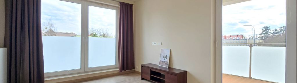 2 pokoje,osobna kuchnia,52m2,królewskie lipy