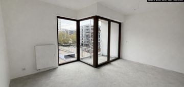 Gotowa kawalerka na 3 piętrze / wysoki standard