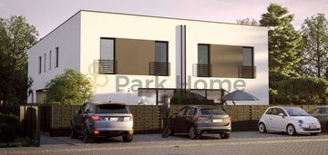 Funkcjonalne lokale mieszkalne z ogródkiem.