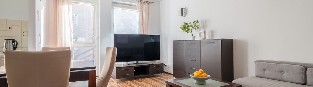 Przytulne 45.83 m² i umeblowane i parking i balkon