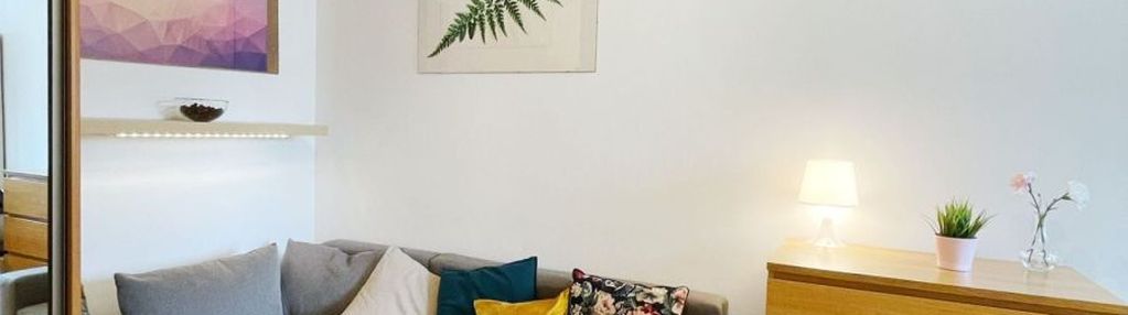 Po remoncie | obok parku | cicho | do wejścia