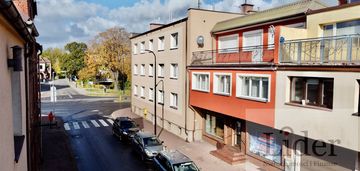 Dom z lokalem usługowo-handlowym  w centrum