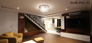 Dom na węglinie południowym.