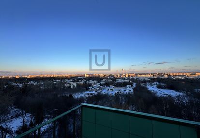 Trzy oddzielne pokoje ze świetnym widokiem | metro