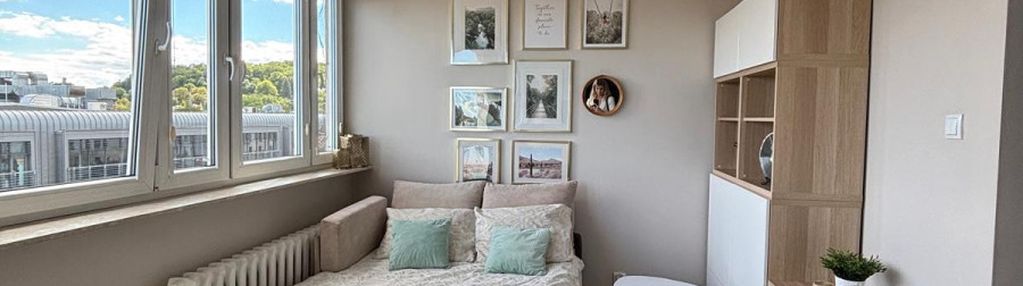 Klimatyczna kawalerka w centrum wrzeszcza