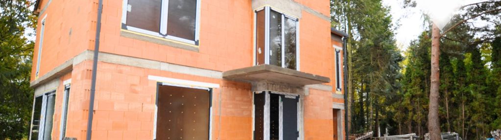 Wolnostojąćy_5-6 pokoi_gabinet na parterze_dąbrowa