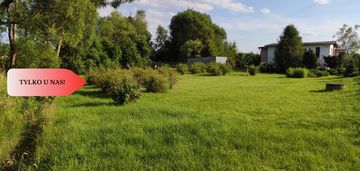 Tylko u nas ! duża działka w dobrej okolicy.