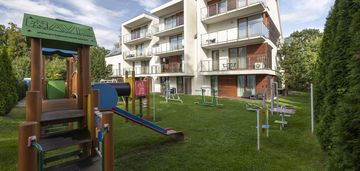 2  niezależne apartamenty hala garażowa 2 balkony