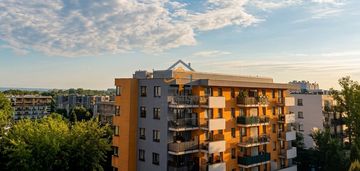 Przytulna kawalerka z balkonem. polonijna