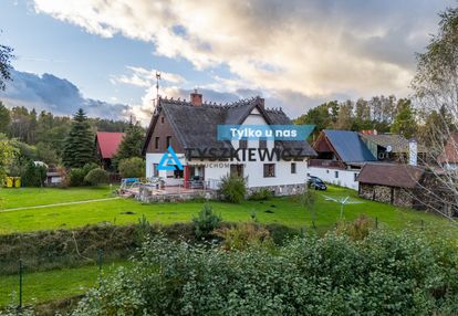 Piękny dom z linią brzegową jeziora!