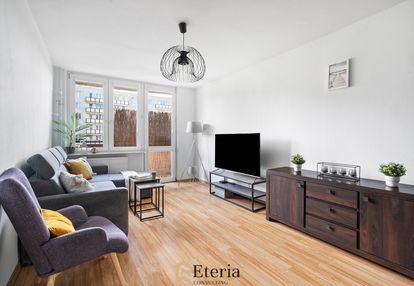 Pełne umeblowanie i czysta kw i balkon na zieleń