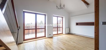 70m2, ul. wiarusa prądnik biały