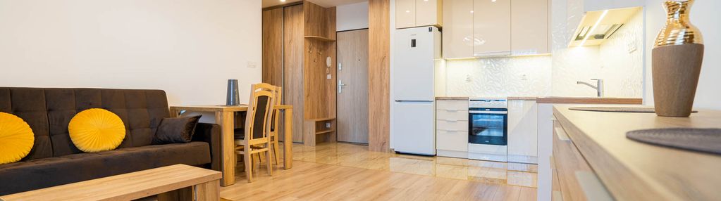2-pokojowe w apartamentowcu na Hallera