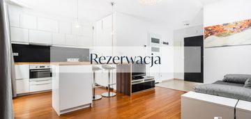 Nadwiślańska 11 designerska kawalerka z balkonem