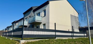 Mieszkanie na piętrze z balkonem w borkowie