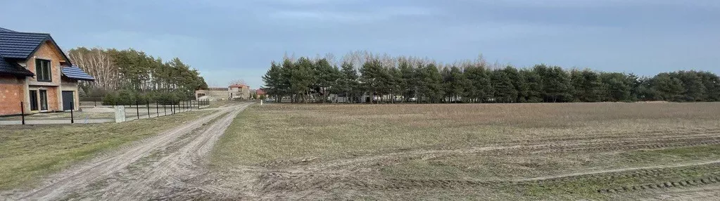 Działka na sprzedaż 850m2