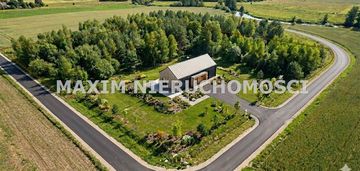 Duża działka w zielonej okolicy. cisza i spokój