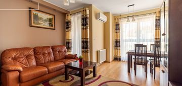 Służew/ odświeżone/ loggia/ parking