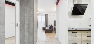 Eleganckie studio z klimatyzacją i widokiem