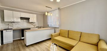 Trzypokojowe mieszkanie po generalnym remoncie.