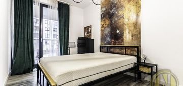 Dębniki | czerwone maki | 51,00m2 |eng