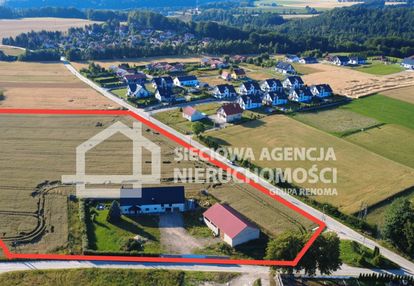 Dom ze stodołą na działce 2,4 ha.