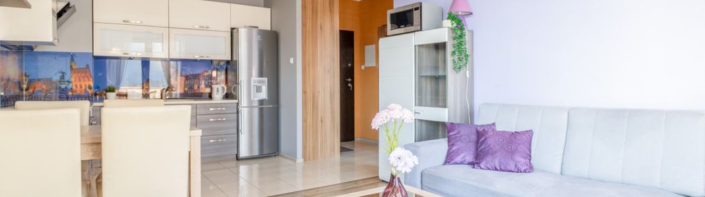 Przestronne dwupokojowe mieszkanie z balkonem