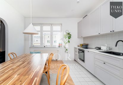 Apartament z duszą - modernistyczna kamienica, wys