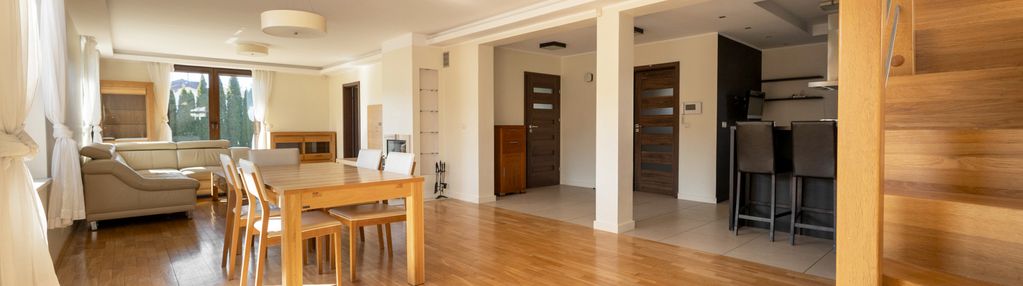 Otomin piękny dom w atrakcyjnej lokalizacji