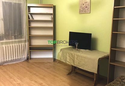 Słoneczne 2 pokoje z osobną kuchnią blisko metra