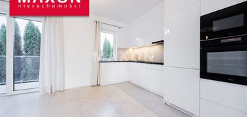 Atrakcyjny apartament  z ogródkiem i 2 łazienkami