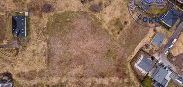 Duża działka w spokojnej okolicy - sprawdź