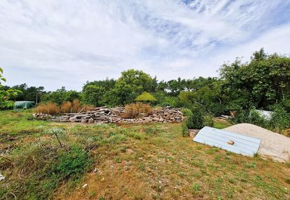 Działka nieużytek. gaz,kanalizacja,prąd,woda