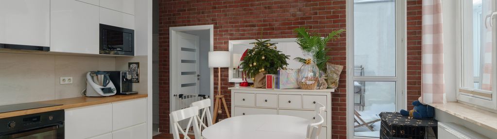 2 pokoje, piękny widok, ostatnie piętro (3m wys.)