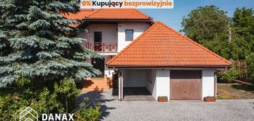 Wolnostojący na 16 ar, 7 pokoi