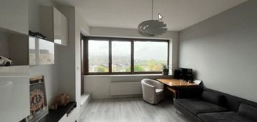 3 pokojowe mieszkanie  ul. solec śródmieście