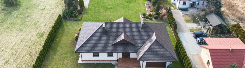 Dom premium z dużą działką w granicach miasta