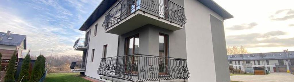 Przestronne mieszkanie z ogródkiem, 2 miejsca postojowe