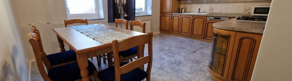 4 pokoje bezpośrednio obok promenady