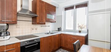 Jasne 2 pokoje + kuchnia, centrum wildy