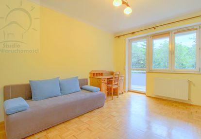 Umeblowane, 2 pokoje, blisko centrum. balkon
