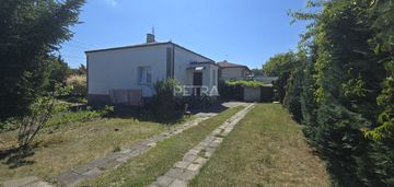 Raszyn, dom wolnostojący 3-lokalowy.