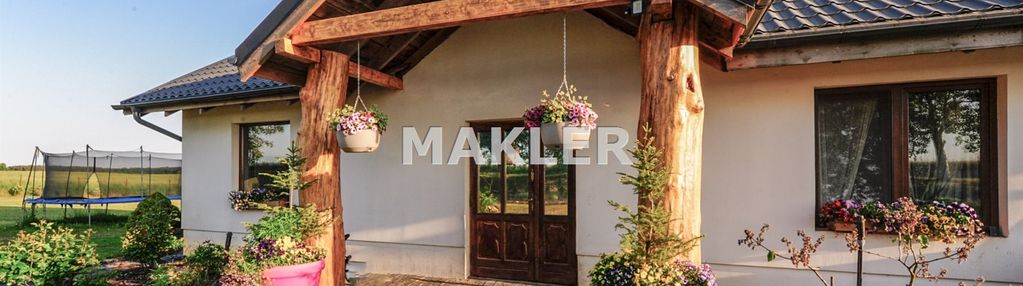 Dom w sielankowym otoczeniu