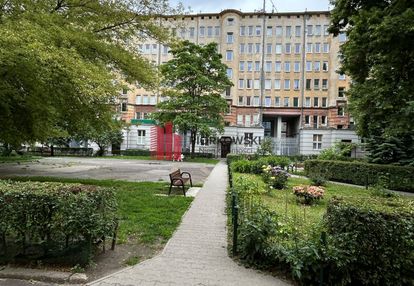 Żelazna 16 /  centralny  / sprzedaż / 36mkw /