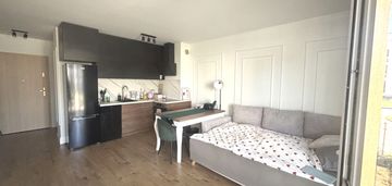 Nowoczesne mieszkanie | balkon | hala garażowa