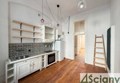 Klimatyczny apartament w kamienice w centrum