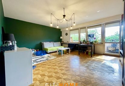 3 pokojowe mieszkanie z widną kuchnią i balkonem